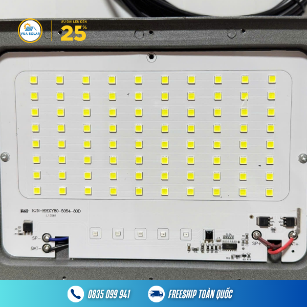 Đèn năng lượng mặt trời 150w Chống Chói DS-150-2