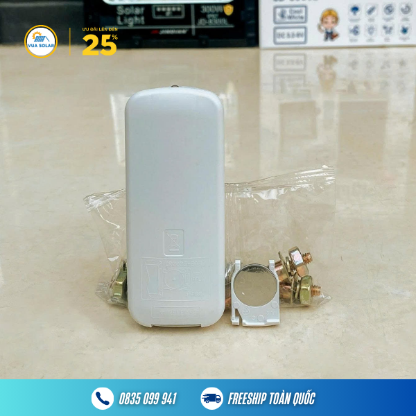 Remote đèn năng lượng mặt trời Jindian-1