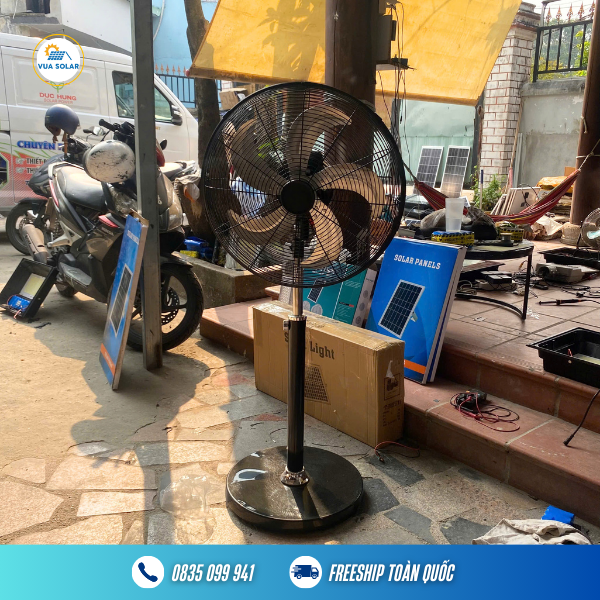 Quạt năng lượng mặt trời công suất lớn 18 IN SL-GY18-3