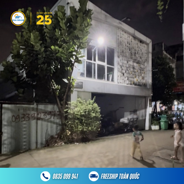 Đèn lá năng lượng mặt trời 50W-3