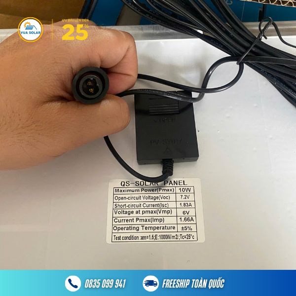 Đèn năng lượng mặt trời ốp trần trong nhà 200W JD-U300-5