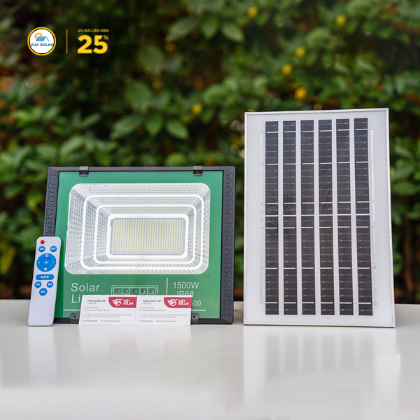 Đèn năng lượng mặt trời 1500W giá rẻ TOP-1500