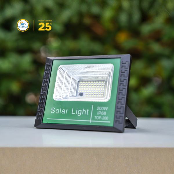 Đèn năng lượng mặt trời 200W giá rẻ TOP-200-4