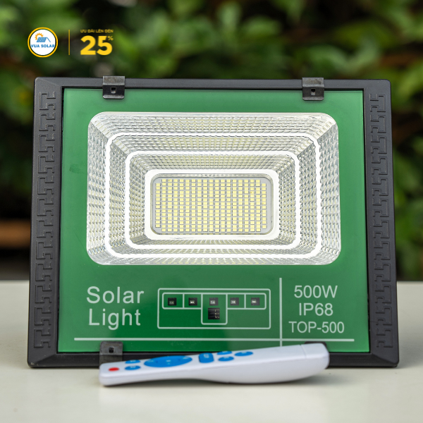 Đèn năng lượng mặt trời 500W giá rẻ TOP-500-4