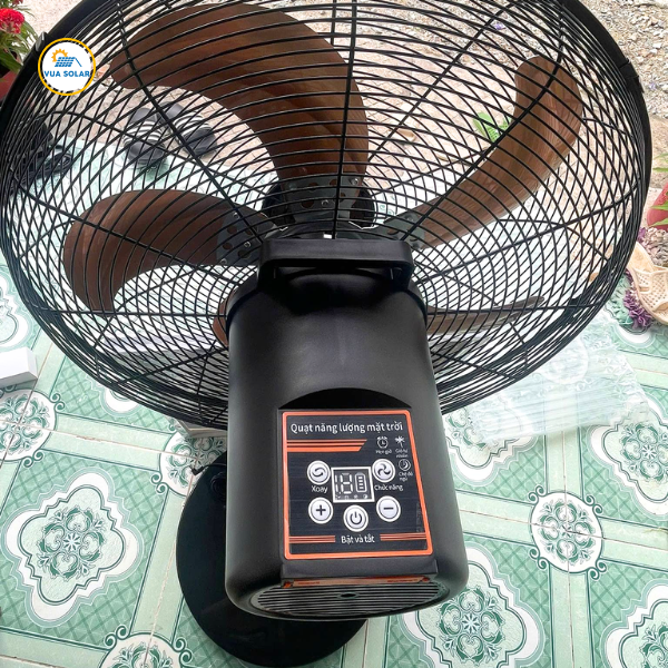 Quạt năng lượng mặt trời công nghiệp S88-18 IN-2
