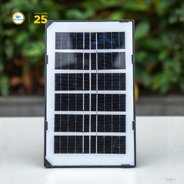Đèn năng lượng mặt trời 300W giá rẻ TOP-300-3