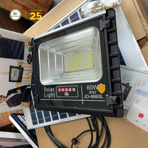Đèn năng lượng mặt trời 60W JD-8860L-2